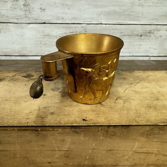 Antique Embossed Greece Margo Cup Mug - Picture 4 of 8